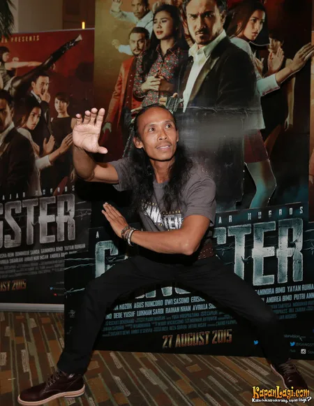 Foto Yayan Ruhian
