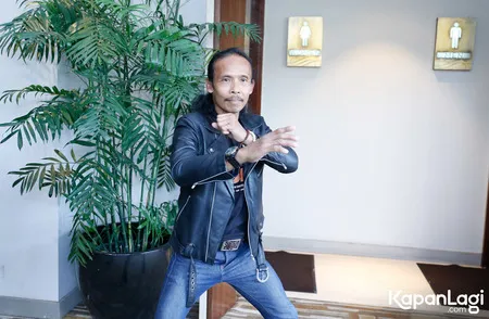 Foto Yayan Ruhian