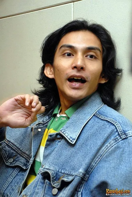 Foto Yoga Pratama