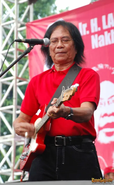 Foto Yon Koeswoyo