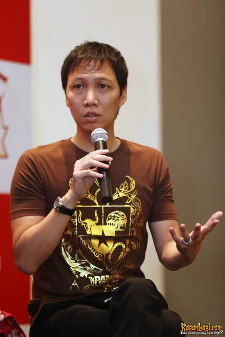 Foto Yoris Sebastian