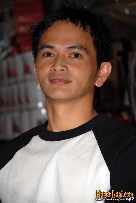 Foto Yosi Project Pop