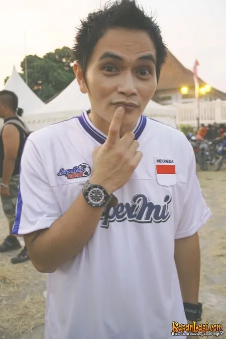 Foto Yosi Project Pop