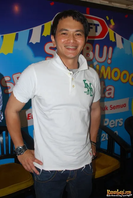 Foto Yosi Project Pop