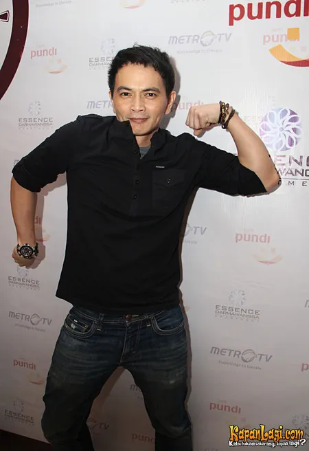 Foto Yosi Project Pop