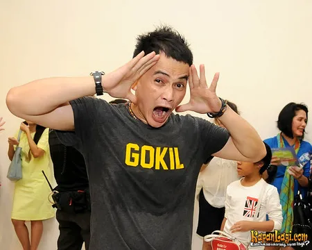 Foto Yosi Project Pop