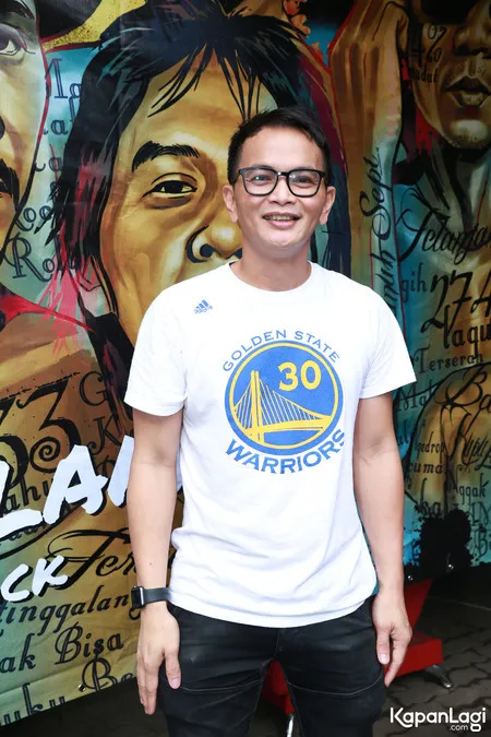 Foto Yosi Project Pop