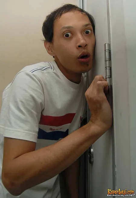 Foto Yton Club Eighties