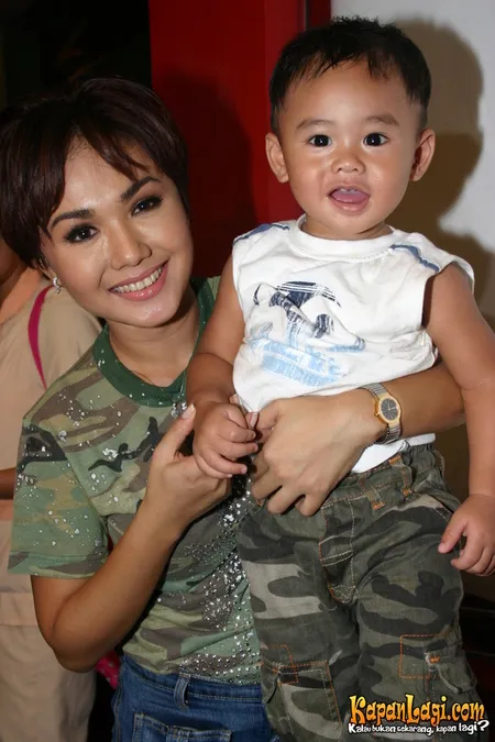 Foto Yuni Shara
