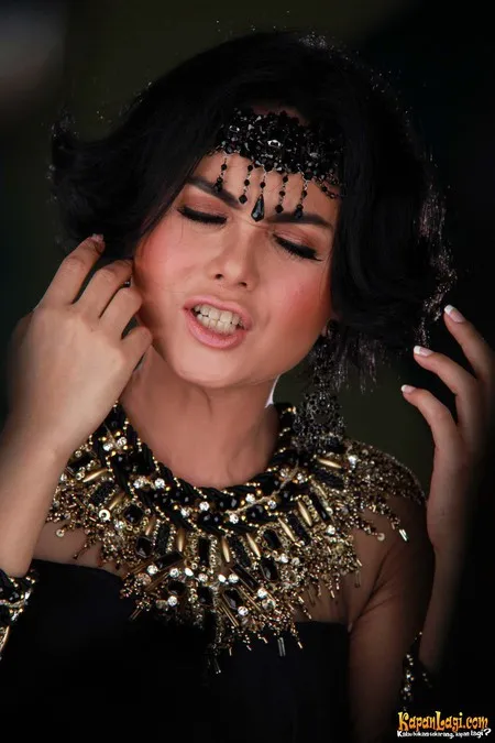 Foto Yuni Shara