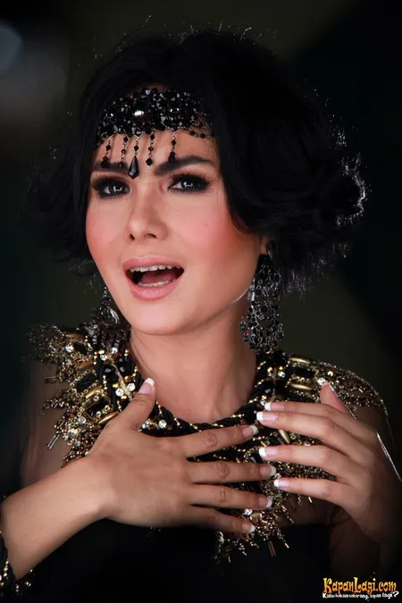 Foto Yuni Shara