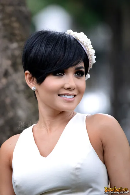 Foto Yuni Shara. Nomor Foto: 2210