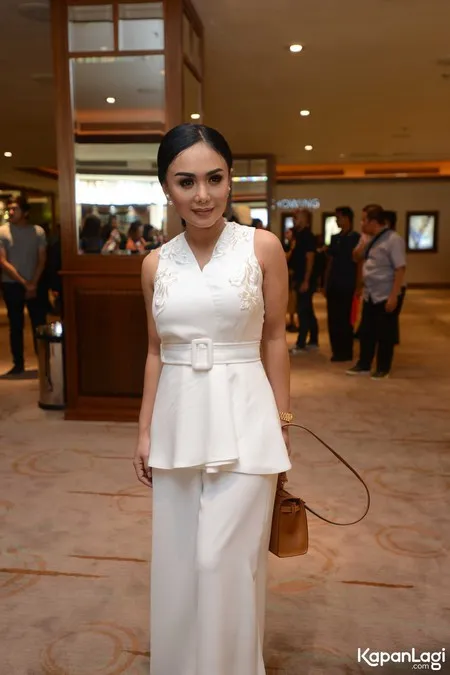 Foto Yuni Shara