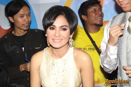 Foto Yuni Shara