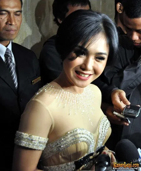 Foto Yuni Shara