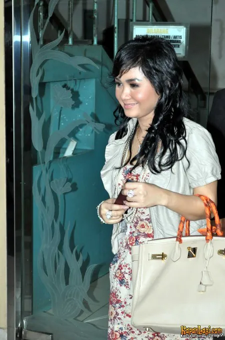 Foto Yuni Shara