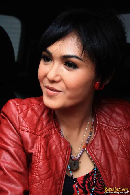 Foto Yuni Shara