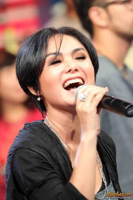 Foto Yuni Shara