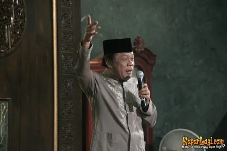 Foto Zainuddin MZ