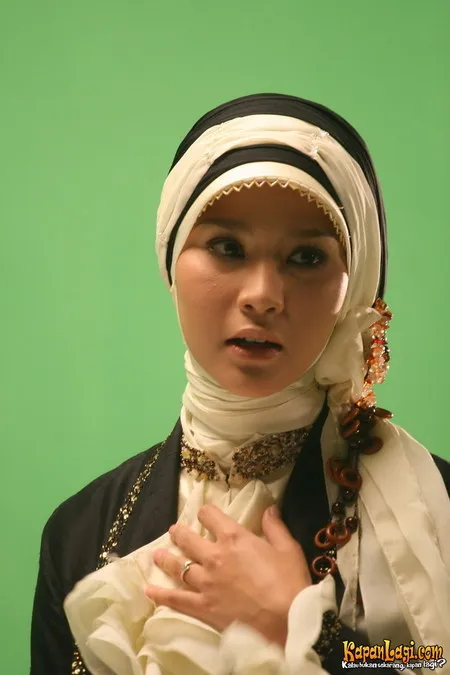 Foto Zaskia Adya Mecca