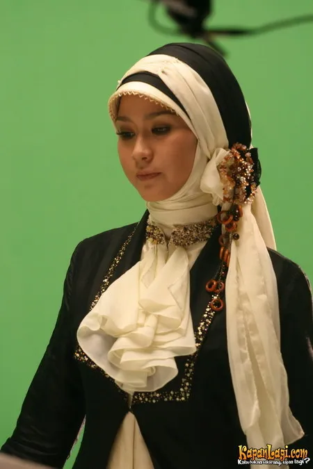 Foto Zaskia Adya Mecca