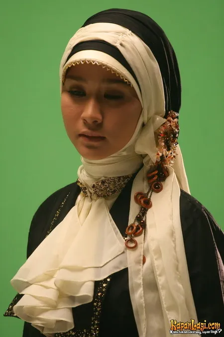 Foto Zaskia Adya Mecca