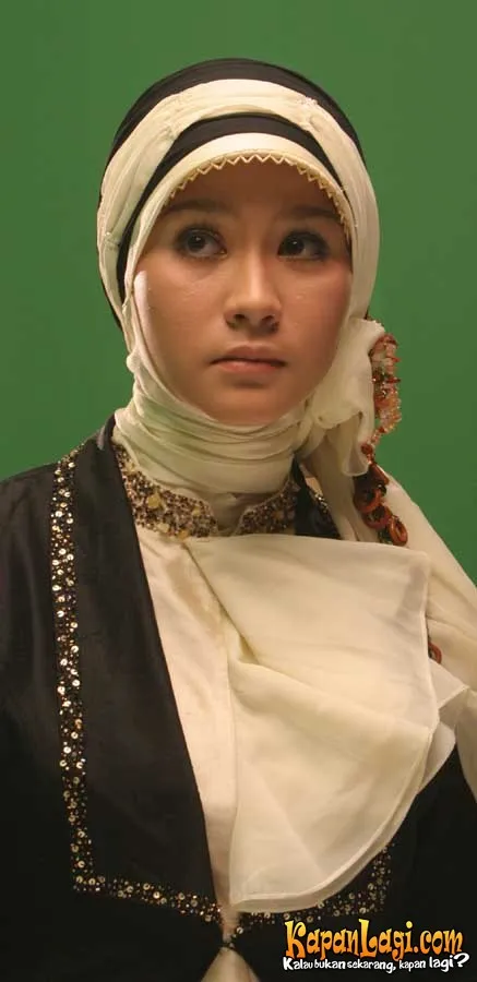 Foto Zaskia Adya Mecca