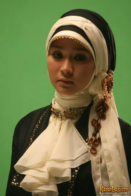 Foto Zaskia Adya Mecca