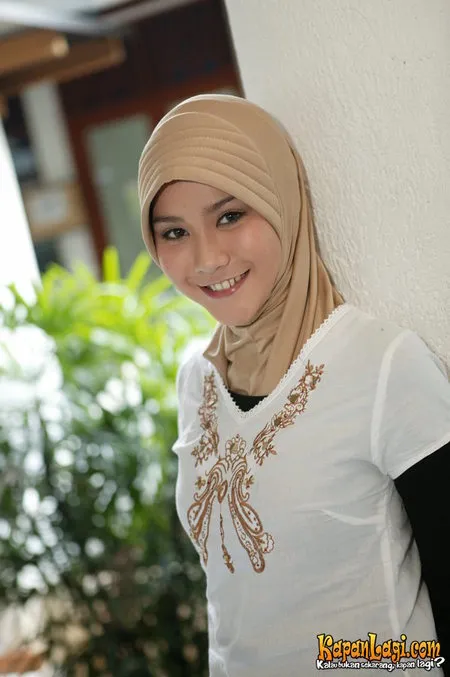 Foto Zaskia Adya Mecca