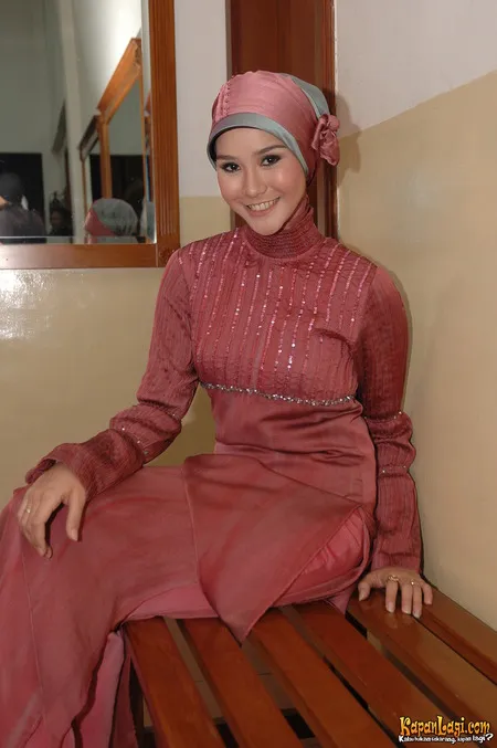 Foto Zaskia Adya Mecca