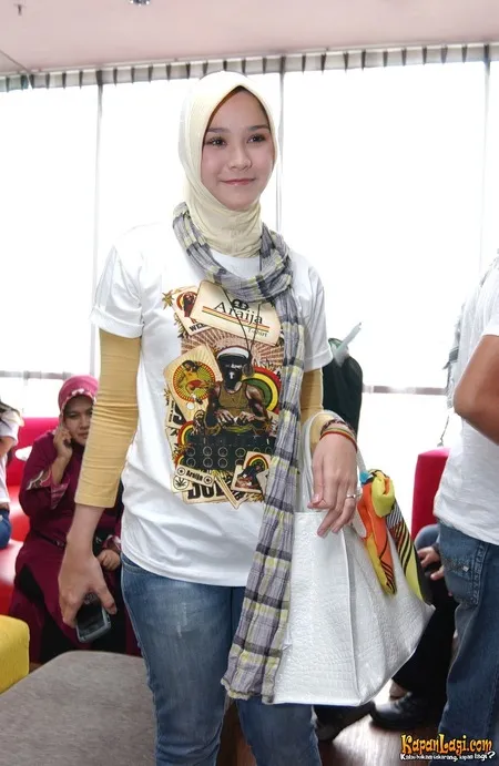 Foto Zaskia Adya Mecca