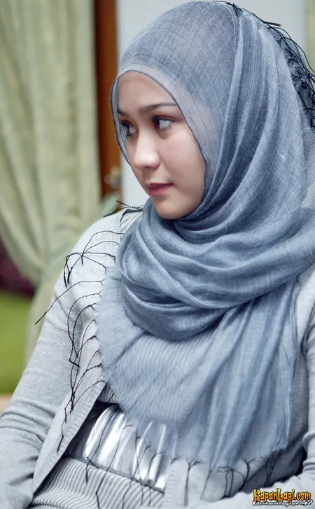 Foto Zaskia Adya Mecca