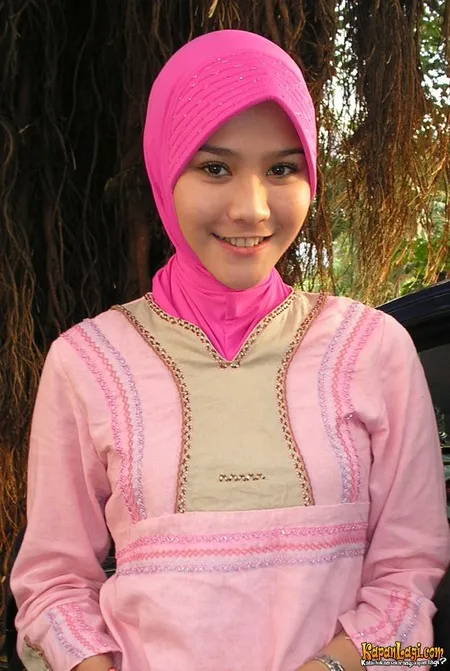 Foto Zaskia Adya Mecca