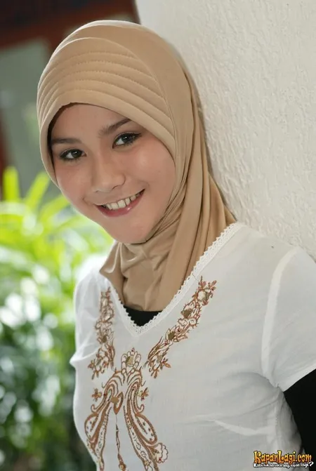 Foto Zaskia Adya Mecca