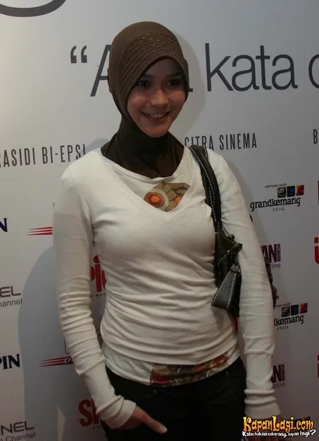 Foto Zaskia Adya Mecca