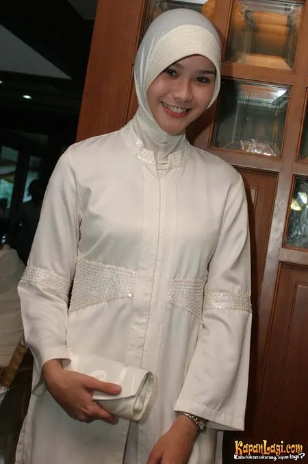 Foto Zaskia Adya Mecca