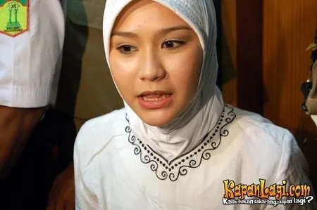 Foto Zaskia Adya Mecca