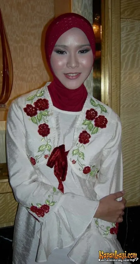 Foto Zaskia Adya Mecca