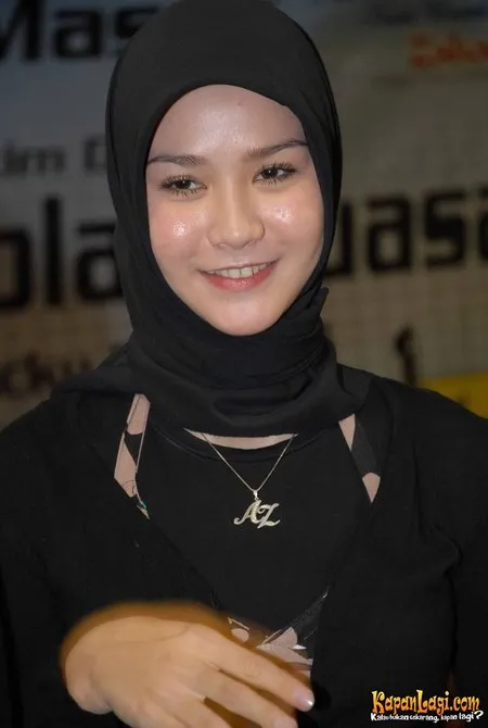 Foto Zaskia Adya Mecca