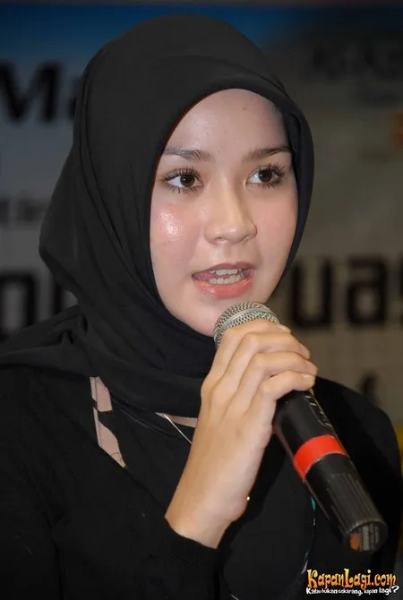 Foto Zaskia Adya Mecca