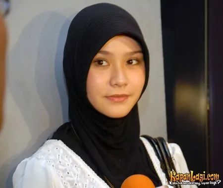 Foto Zaskia Adya Mecca