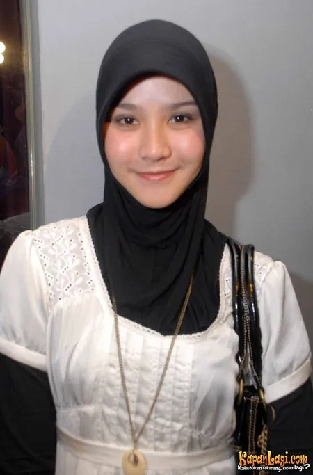 Foto Zaskia Adya Mecca