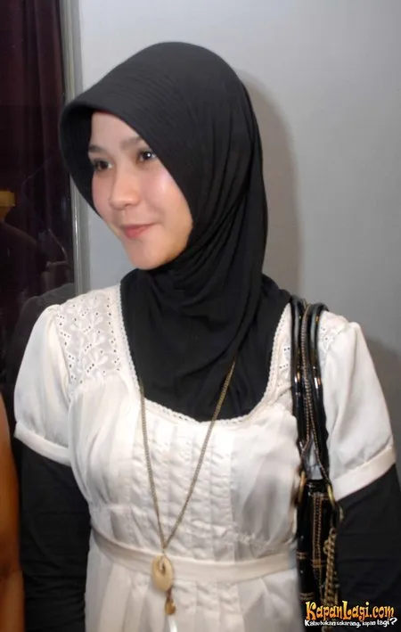 Foto Zaskia Adya Mecca