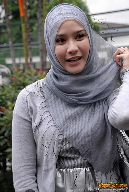Foto Zaskia Adya Mecca