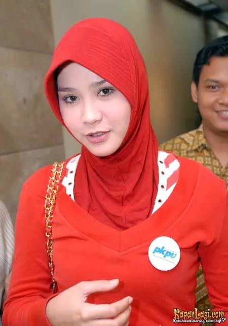 Foto Zaskia Adya Mecca