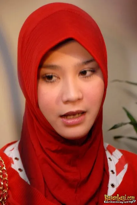 Foto Zaskia Adya Mecca