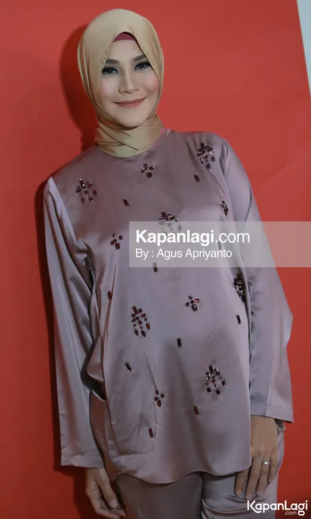 Foto Zaskia Adya Mecca