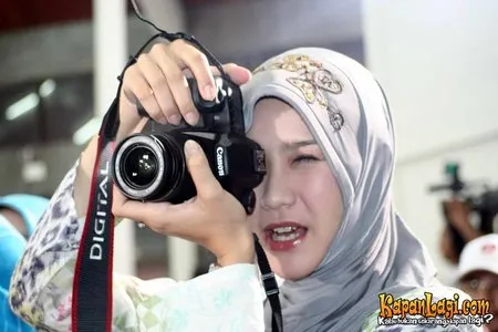 Foto Zaskia Adya Mecca