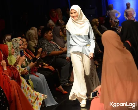 Foto Zaskia Adya Mecca