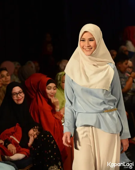 Foto Zaskia Adya Mecca